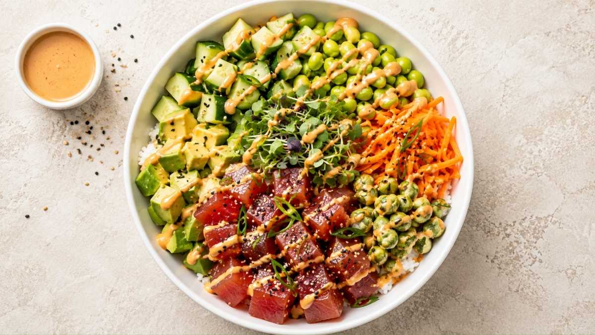 Ahi tuna poke bowls