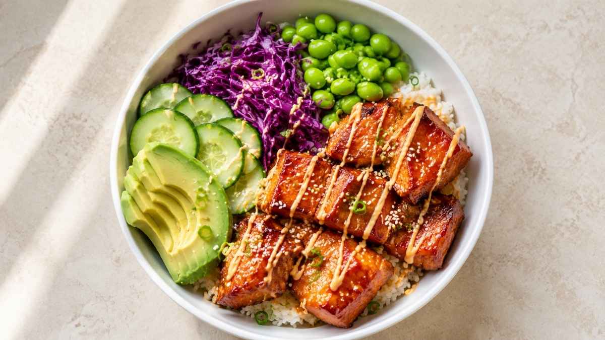 Crispy Salmon Rice Bowl