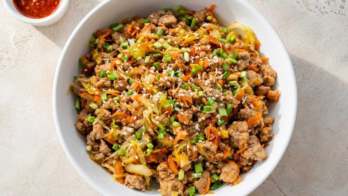 Keto Egg Roll in a Bowl