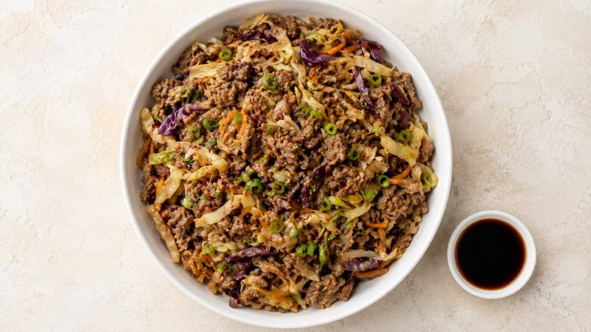Low Carb Egg Roll in a Bowl
